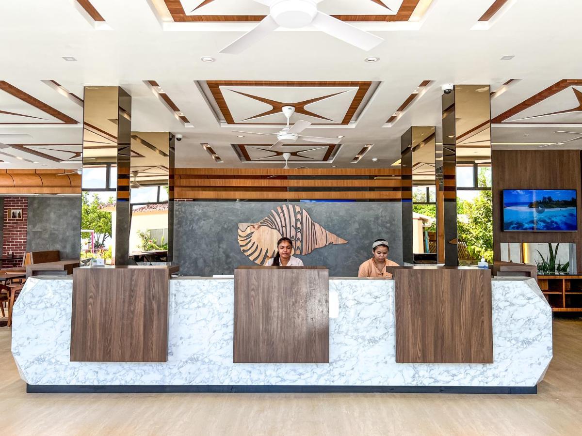 Triton Prestige Seaview And Spa Maafushi Ngoại thất bức ảnh