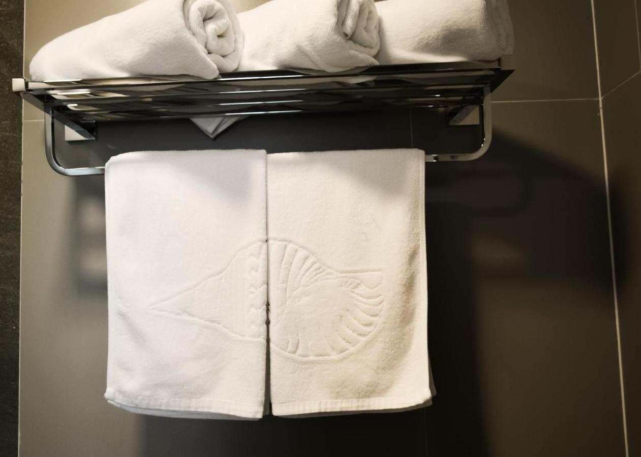 Triton Prestige Seaview And Spa Maafushi Ngoại thất bức ảnh