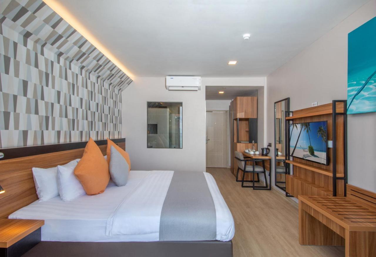 Triton Prestige Seaview And Spa Maafushi Ngoại thất bức ảnh